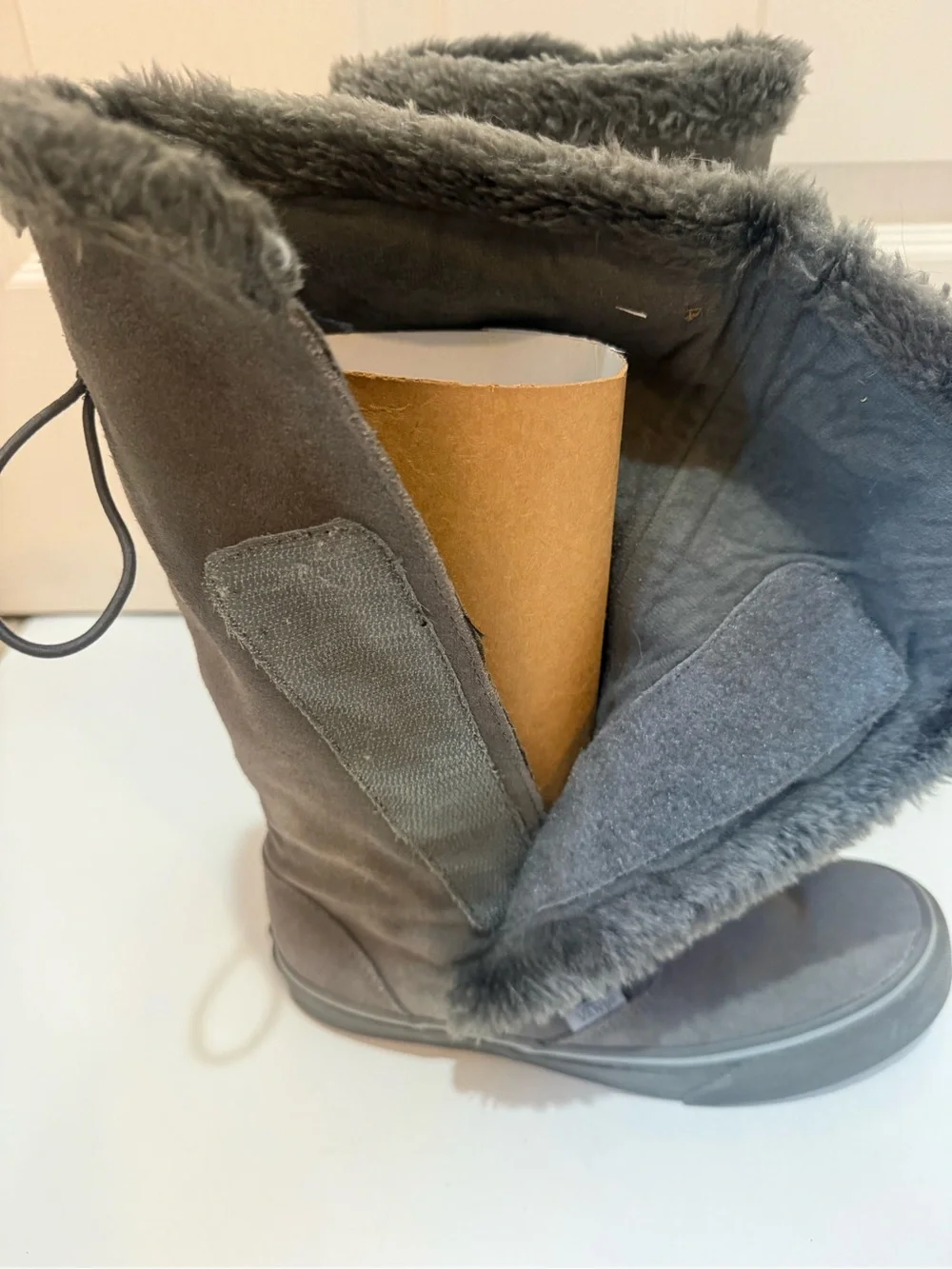 Vans Phoebe Women's Tall Faux-Fur Trim Suede Winter Boots in Gray